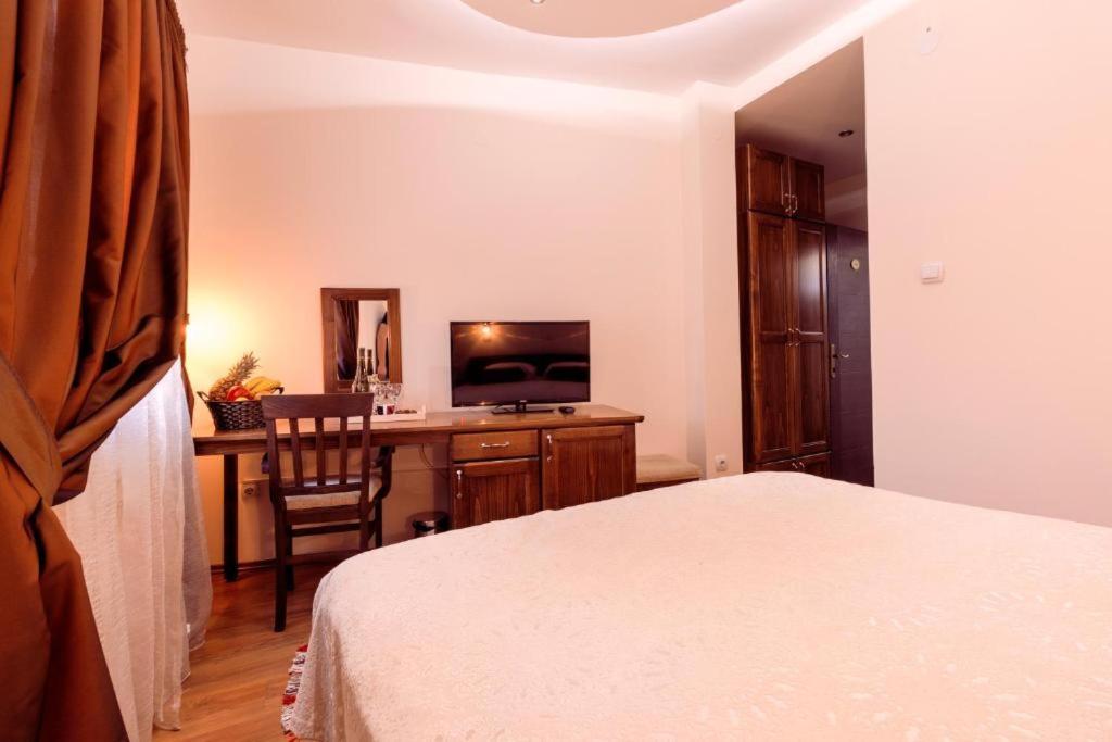 Downtown Rooms Ниш Экстерьер фото