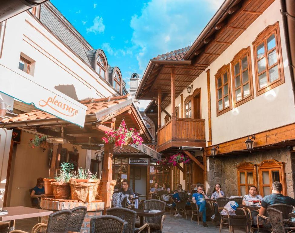 Downtown Rooms Ниш Экстерьер фото