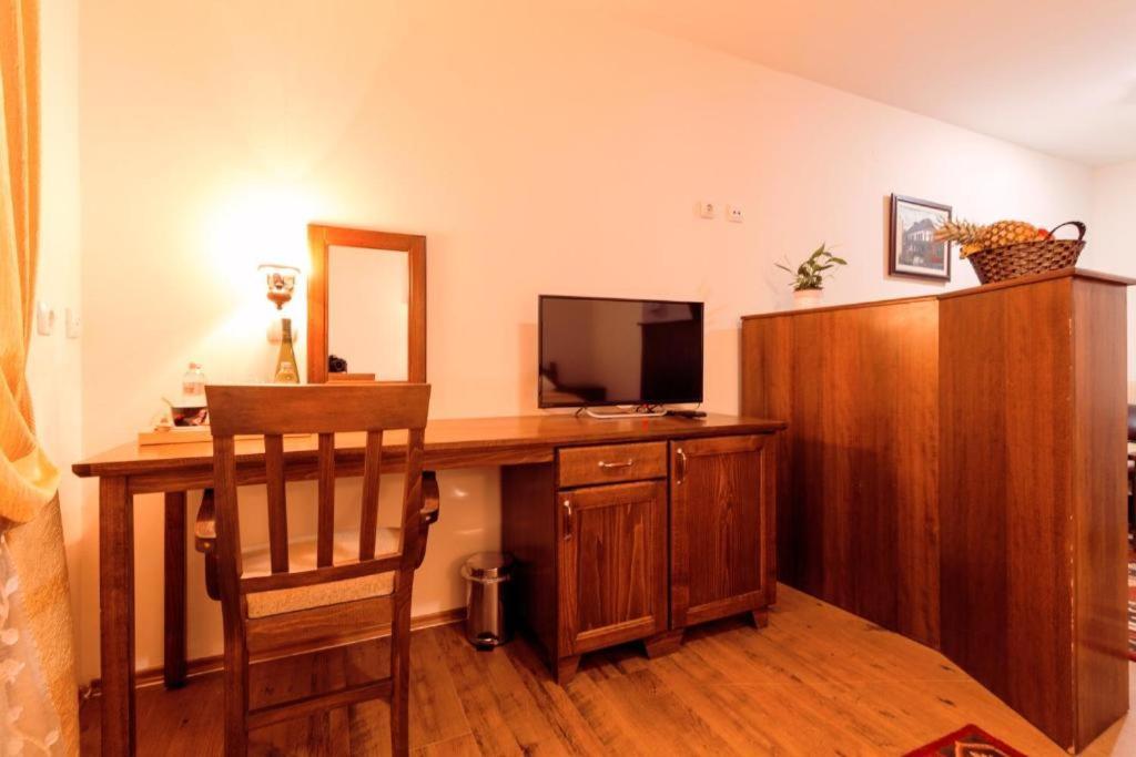 Downtown Rooms Ниш Экстерьер фото