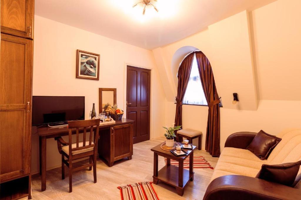 Downtown Rooms Ниш Экстерьер фото